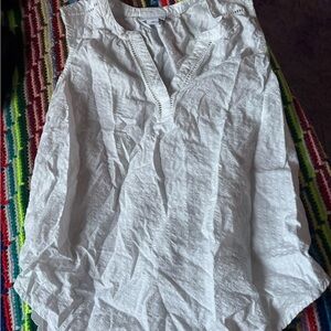 Liz Claiborne Textured White Top